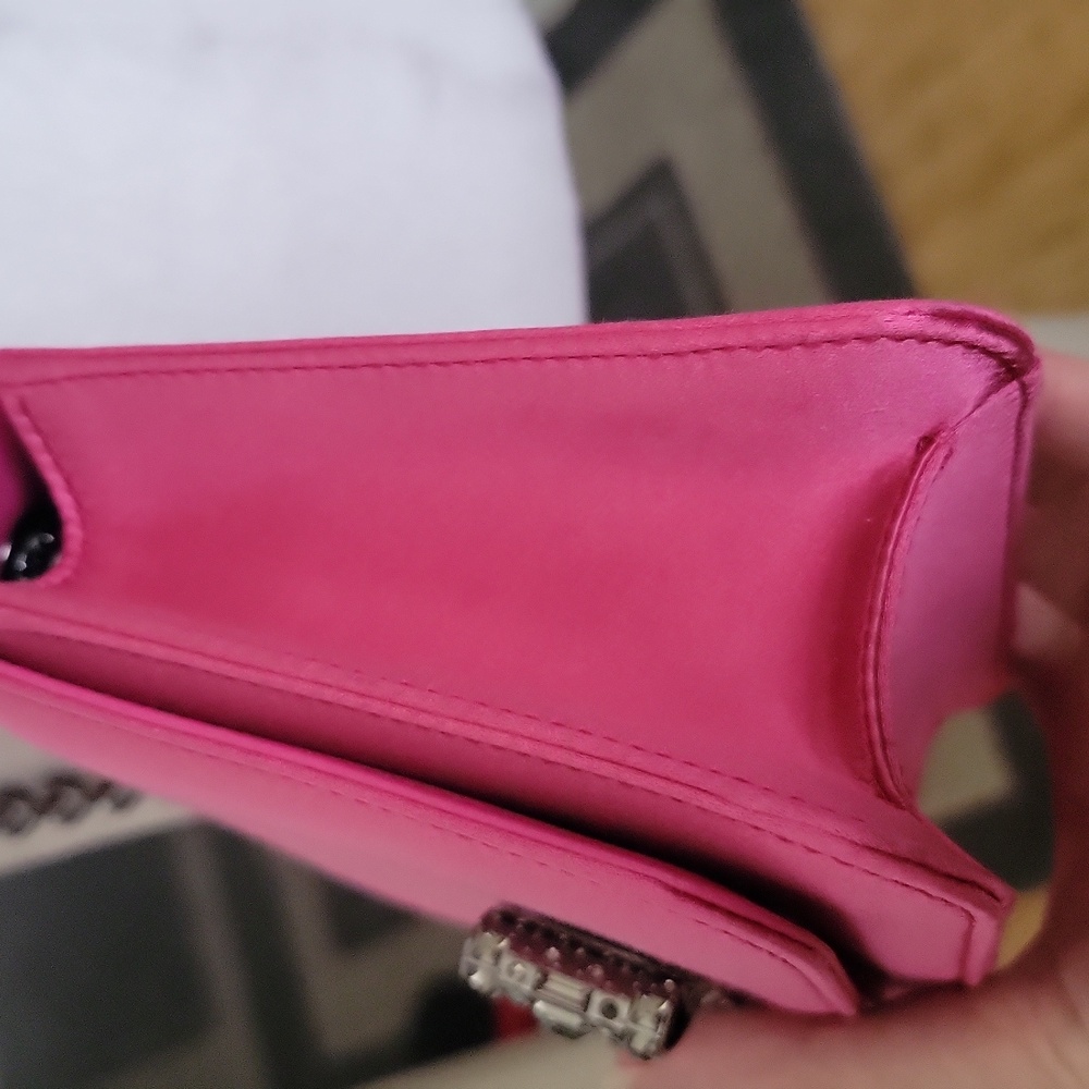 Salvatore Ferragamo Pink Crossbody Bag with Chain Strap - Picture 7 of 15